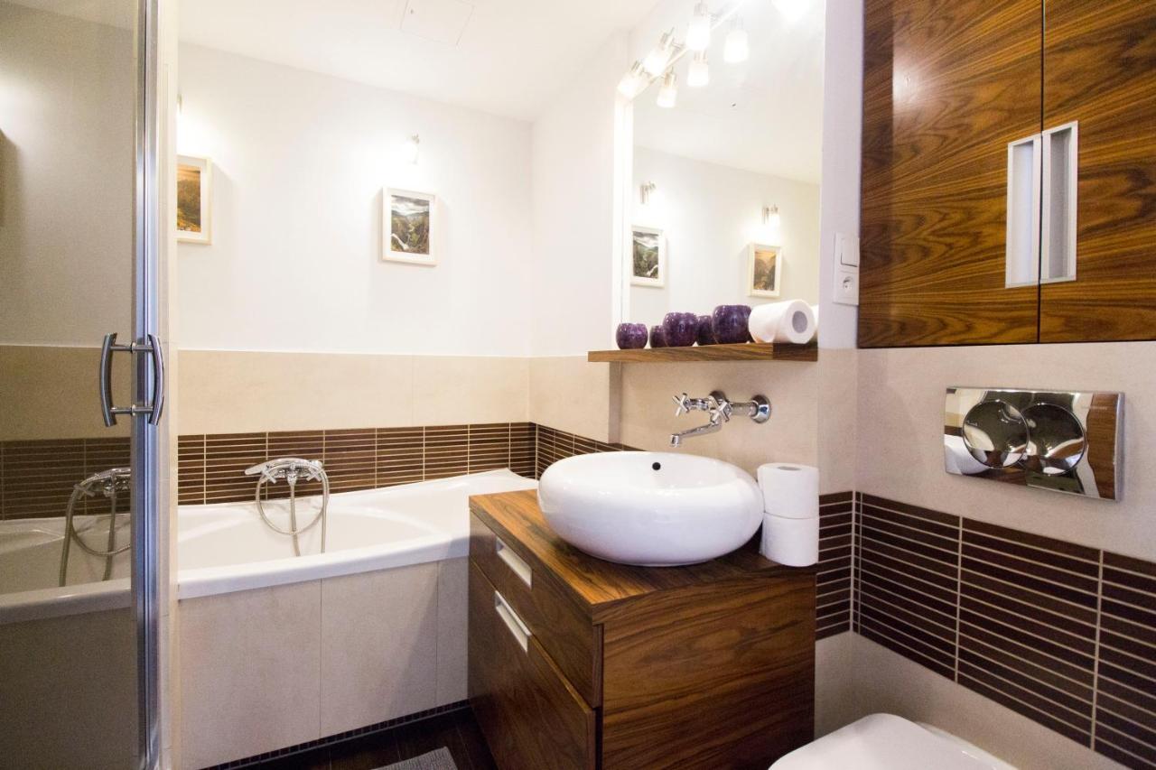 Apartment Happy Estate - Old Town *