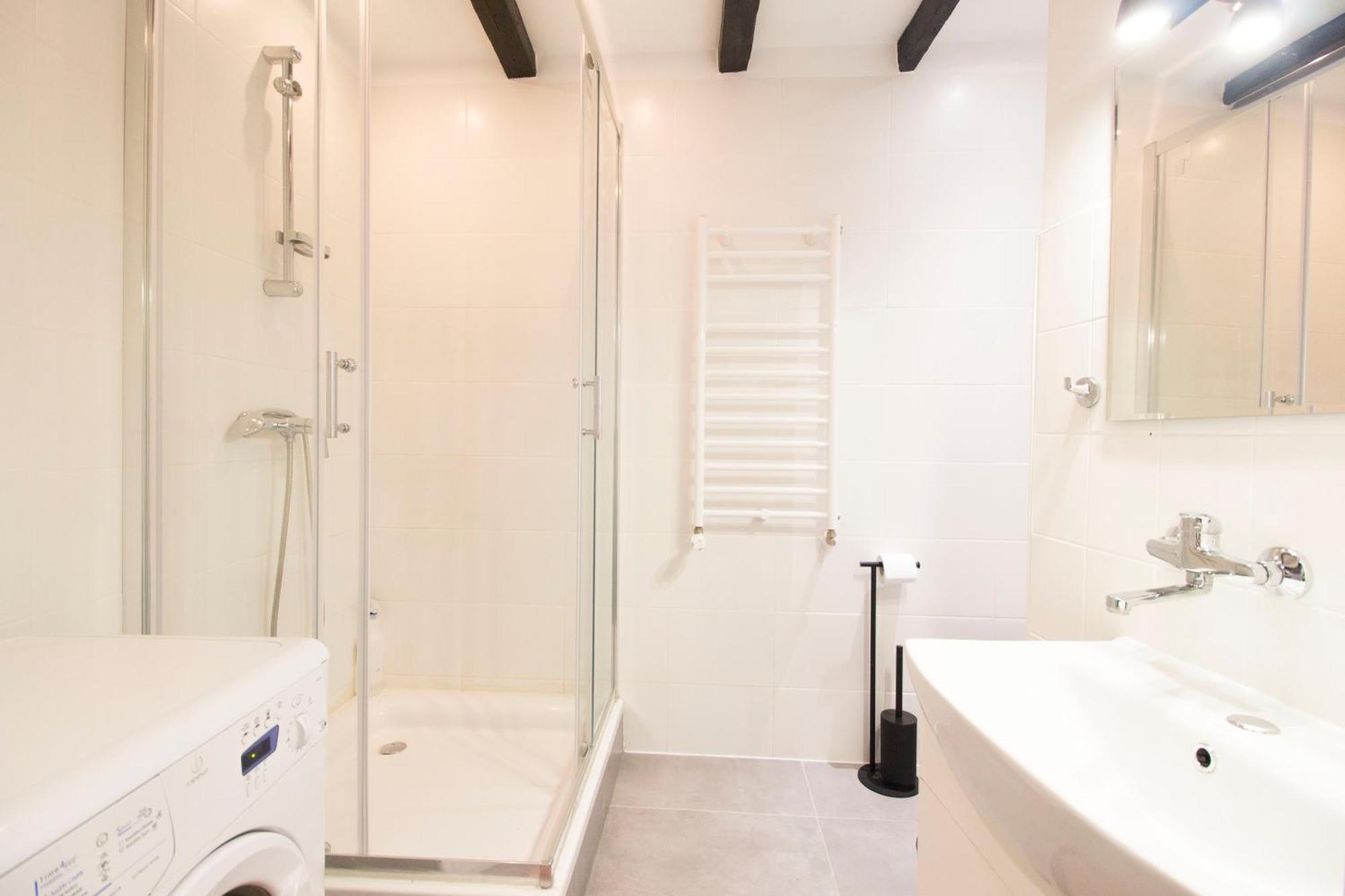 Happy Estate - Old Town Apartment *
